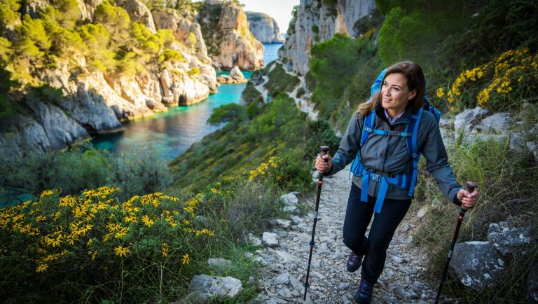 Cette randonnée dans les calanques de Cassis est encore plus belle au printemps quʼen plein été