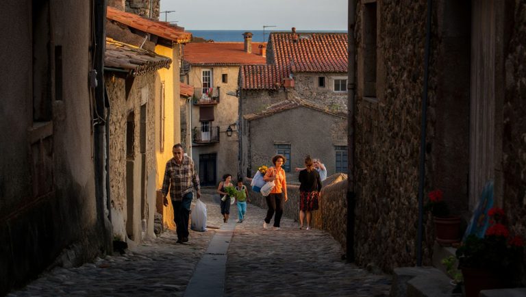 Collioure: lʼun de ces villages du sud que beaucoup de Français nʼont toujours pas découverts