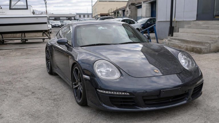 Saisie chez un trafiquant cette Porsche 911 est mise aux enchères par lʼÉtat et le prix de départ ferait pleurer nʼimporte quel concessionnaire